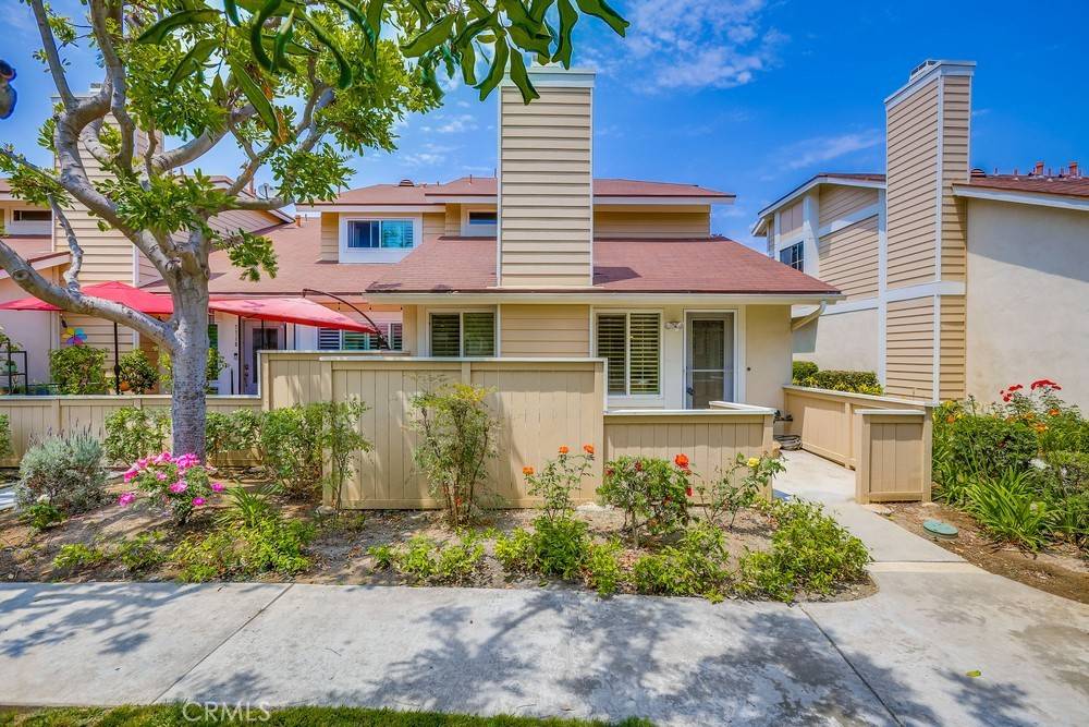 7712 Rockybrook WAY, Stanton, CA 90680
