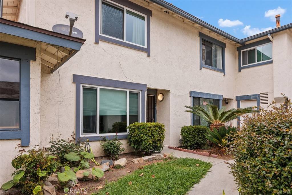 Oceanside, CA 92056,3404 Los Mochis Way