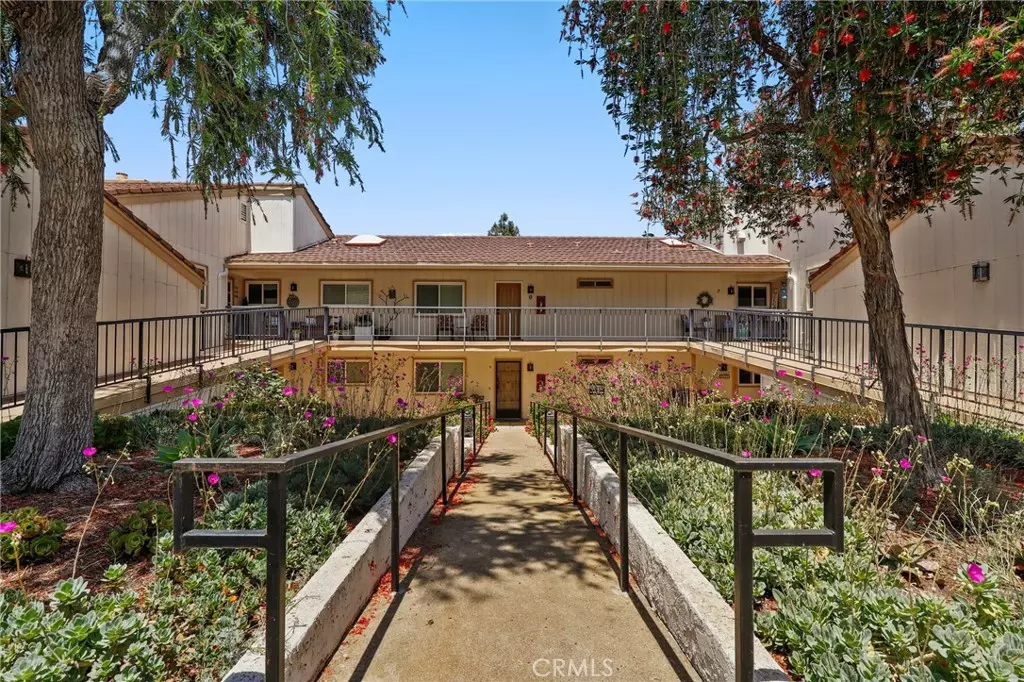 Laguna Woods, CA 92637,3413 Punta Alta #A