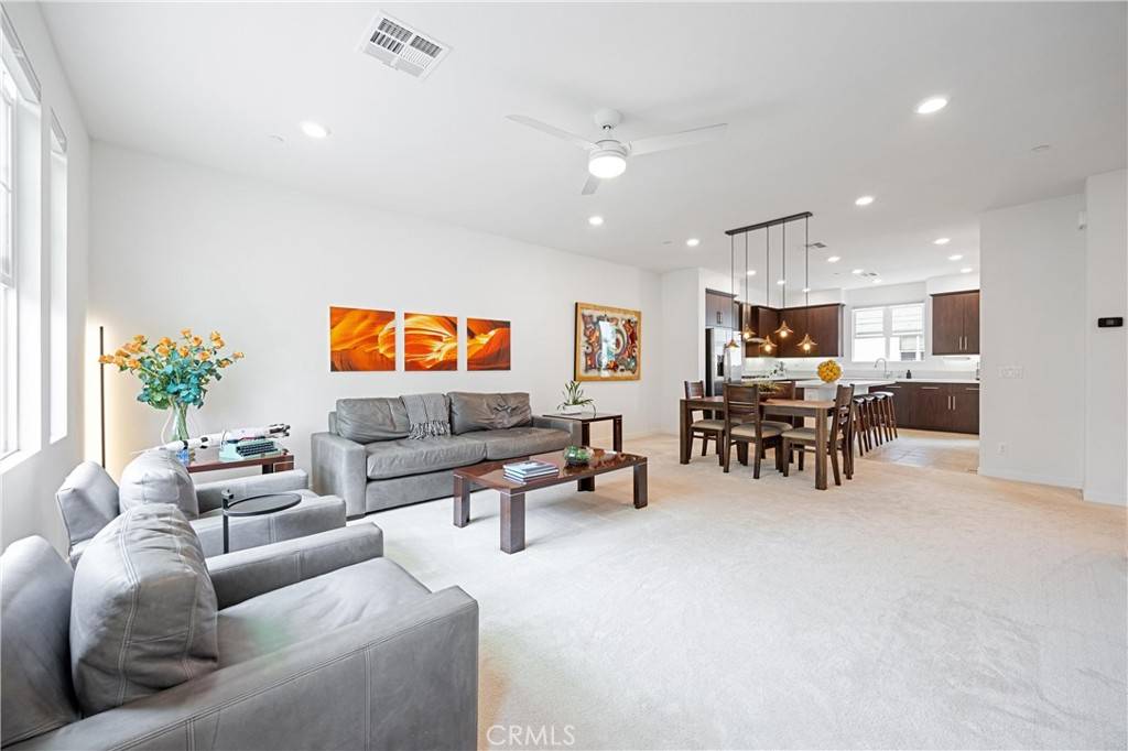 Irvine, CA 92618,138 Acamar