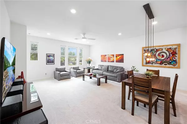 Irvine, CA 92618,138 Acamar