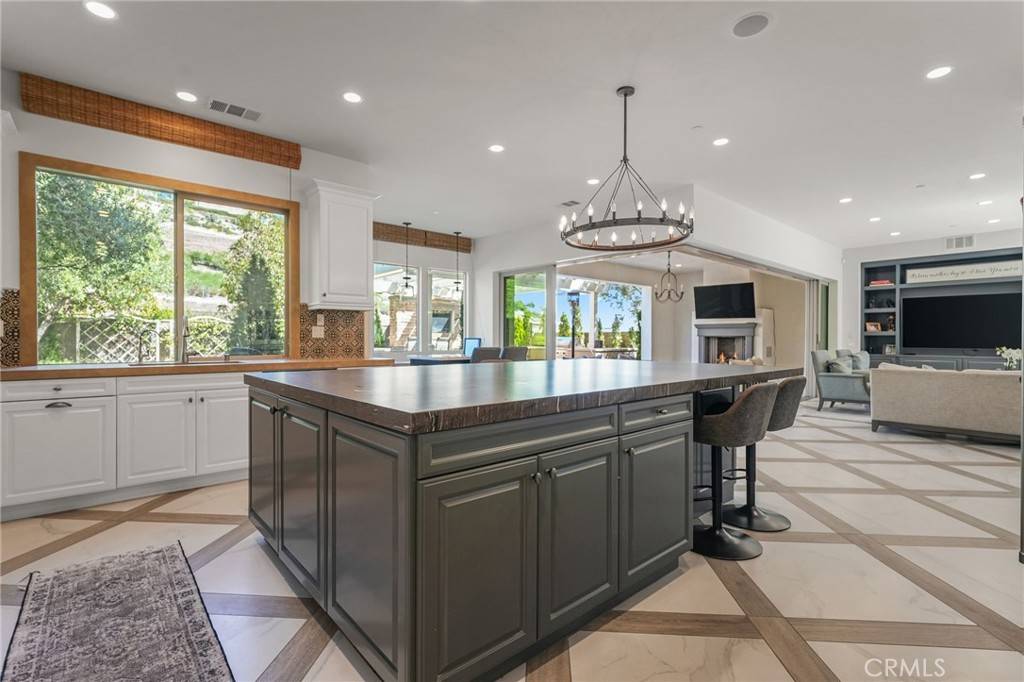 Lake Forest, CA 92679,1552 Sunset View Dr