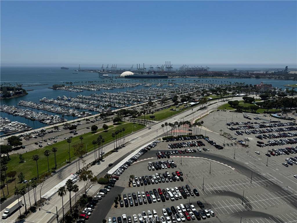 Long Beach, CA 90802,700 E Ocean BLVD #3106