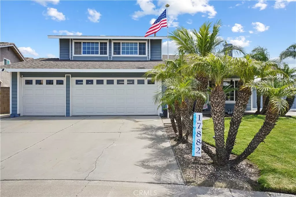 Huntington Beach, CA 92647,17882 Hallcroft LN