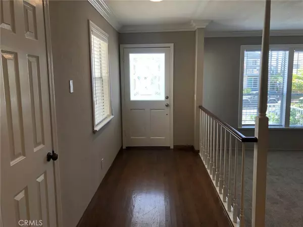 Huntington Beach, CA 92648,313 21st ST
