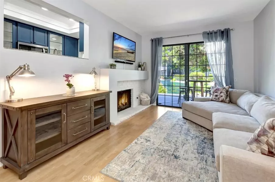 20122 Bayfront LN #102, Huntington Beach, CA 92646