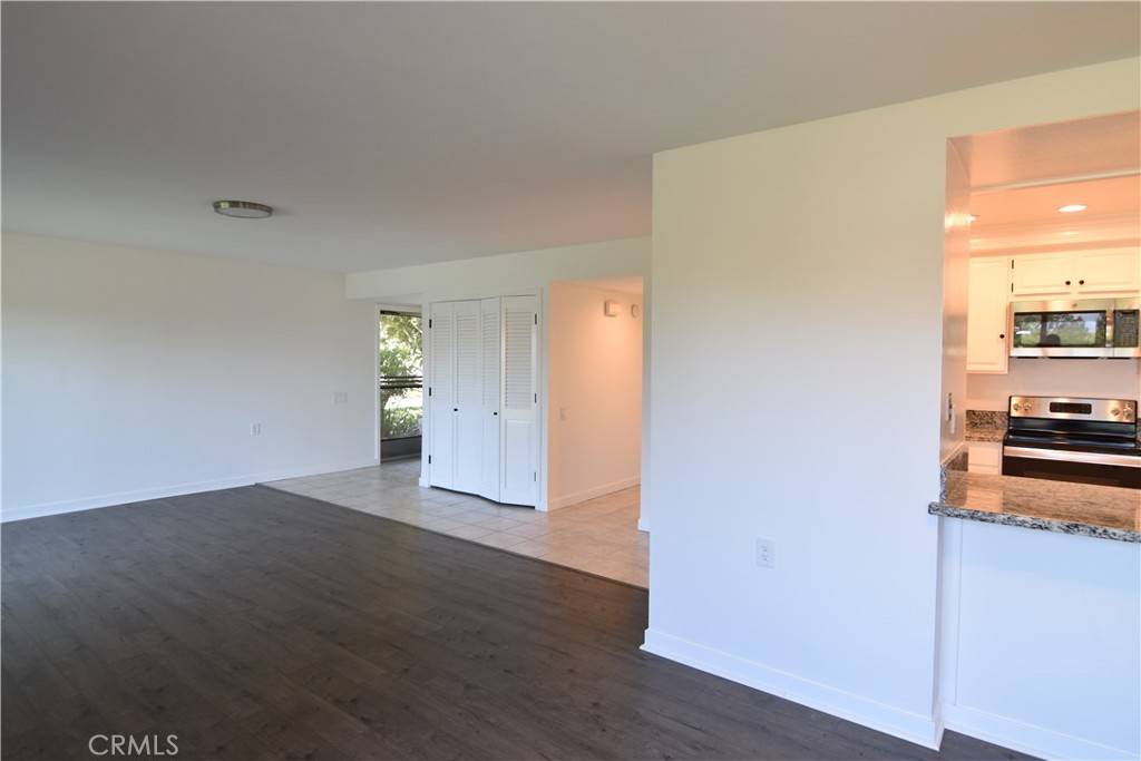 Laguna Woods, CA 92637,5369 Algarrobo #1G