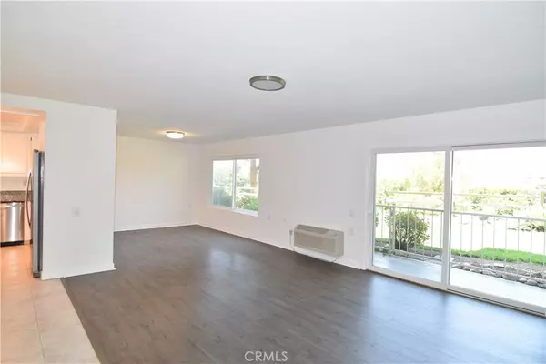Laguna Woods, CA 92637,5369 Algarrobo #1G