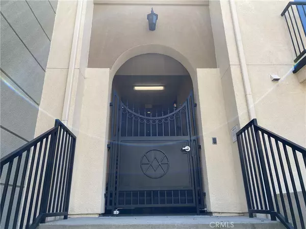 Irvine, CA 92612,2268 Watermarke PL