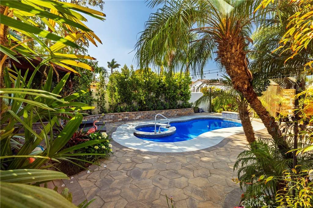 Huntington Beach, CA 92649,16561 Wanderer LN