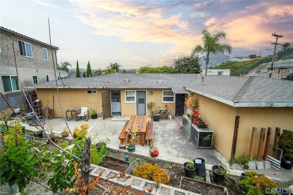 San Clemente, CA 92672,154 Avenida Florencia