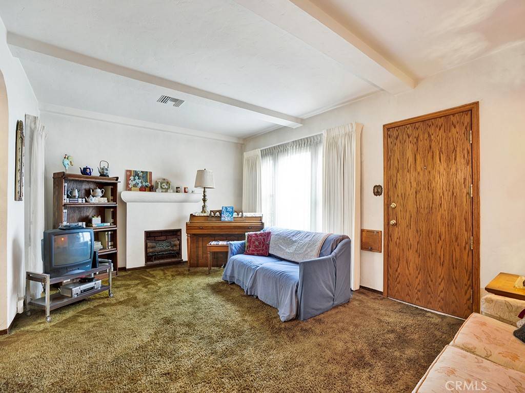 Inglewood, CA 90301,639 Magnolia Ave
