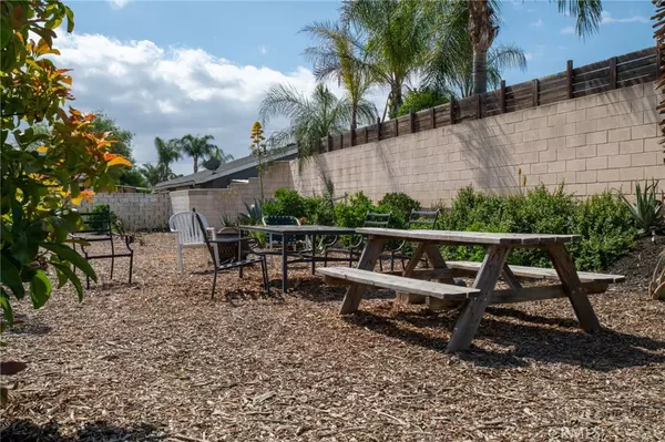Jurupa Valley, CA 92509,5746 Tilton AVE
