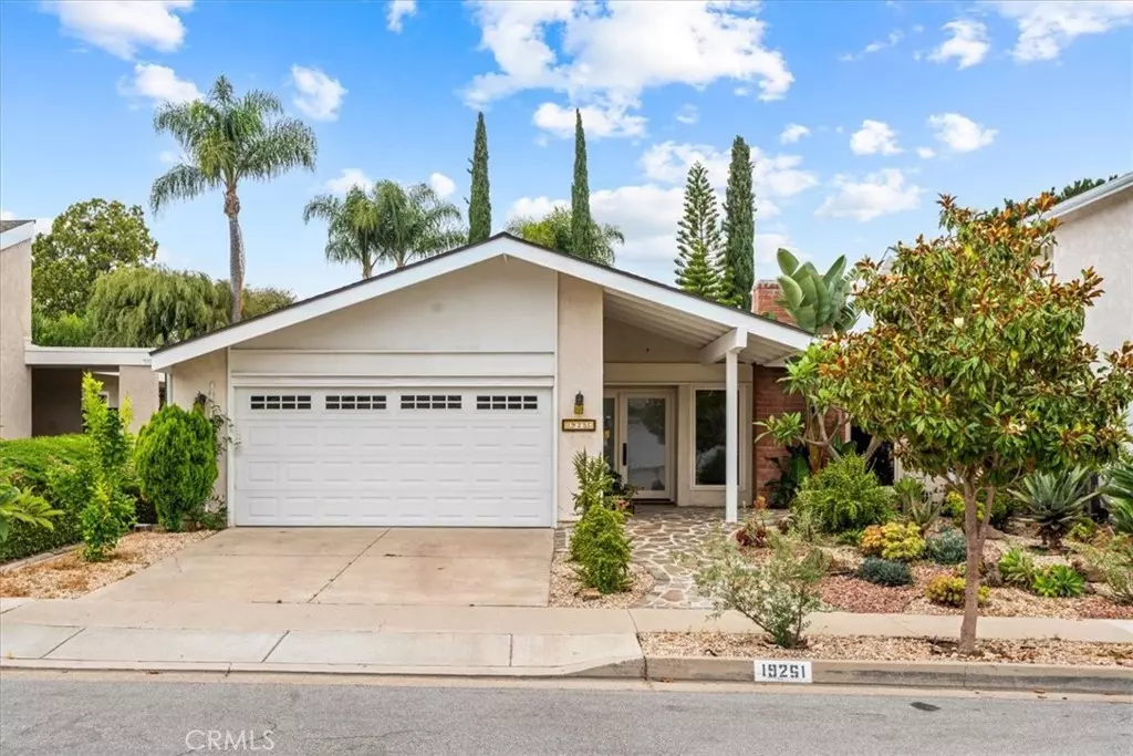 Irvine, CA 92603,19251 SIERRA CADIZ RD