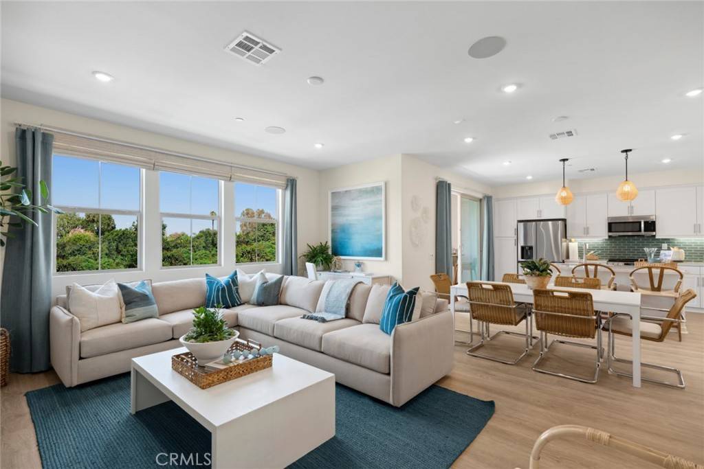 12249 Mirasol LOOP #F, El Monte, CA 91732
