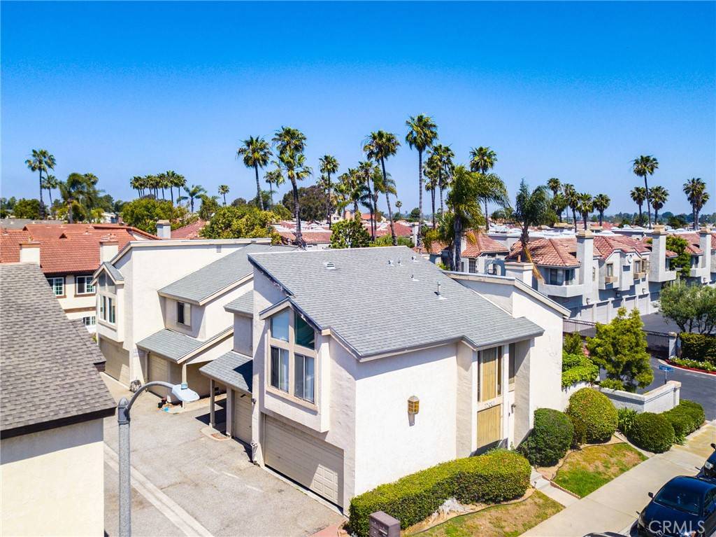 Huntington Beach, CA 92649,17081 Green LN