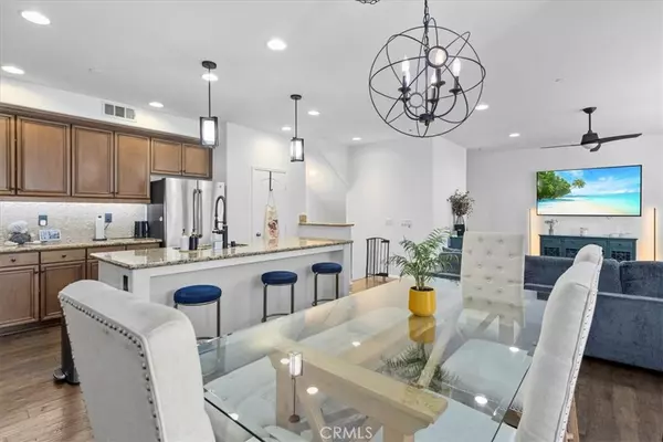 Signal Hill, CA 90755,1855 Orizaba #103