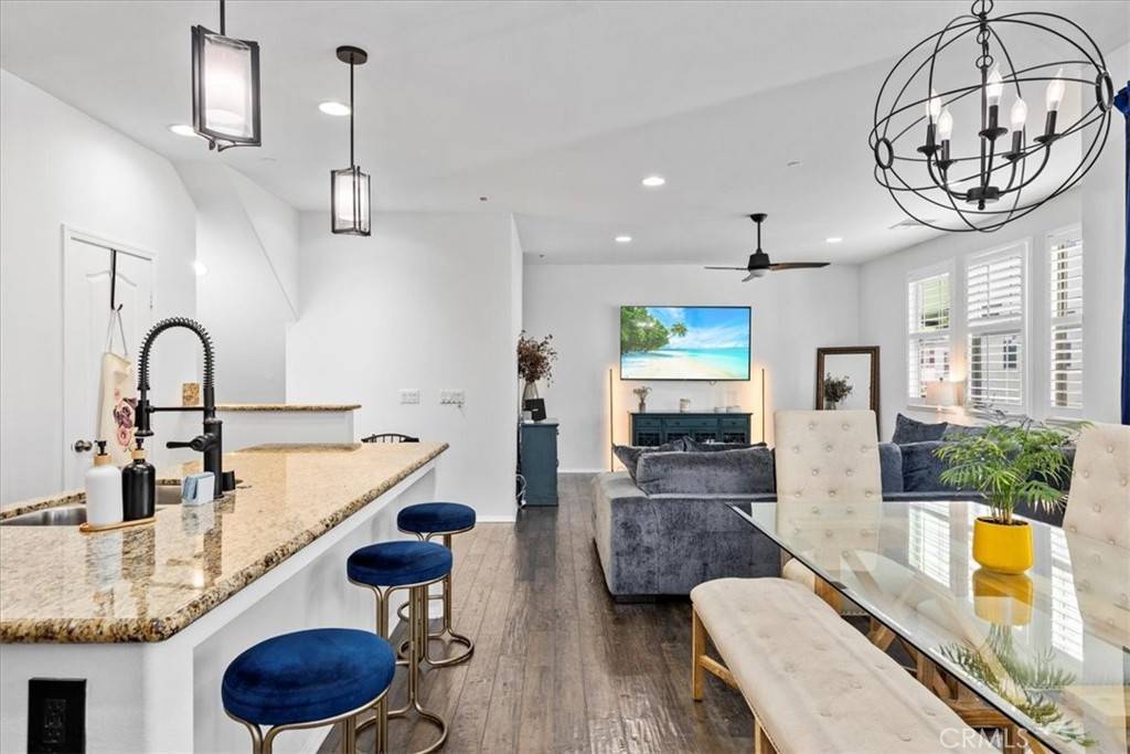 1855 Orizaba #103, Signal Hill, CA 90755