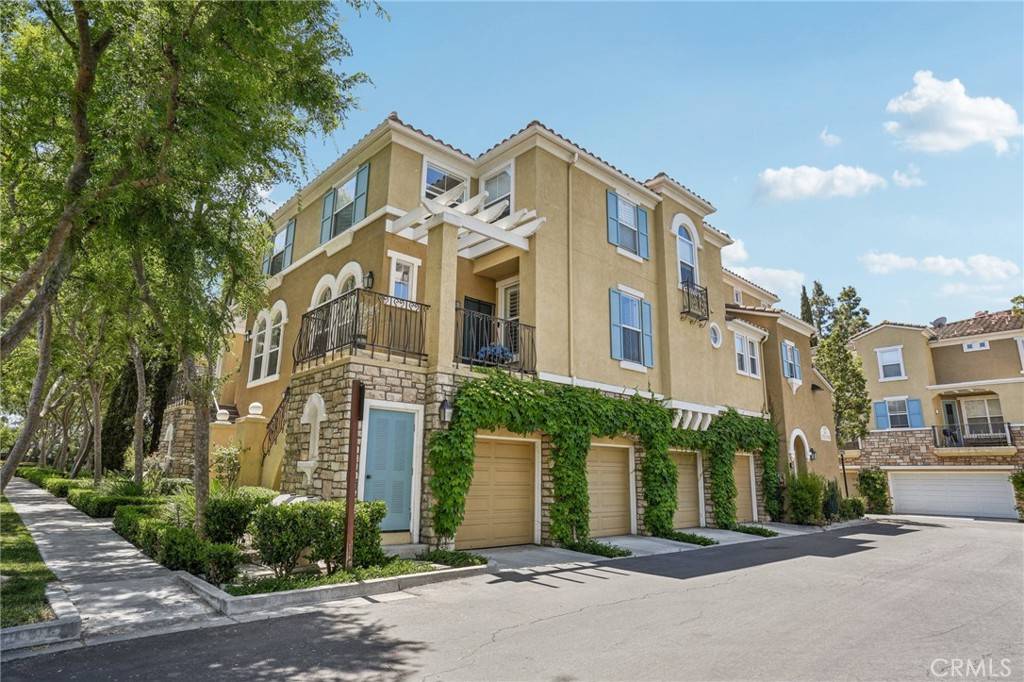 Irvine, CA 92602,1706 Terra Bella