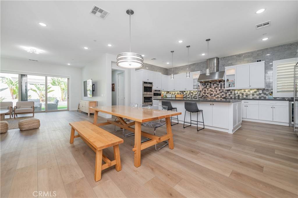 Irvine, CA 92618,53 Lunar
