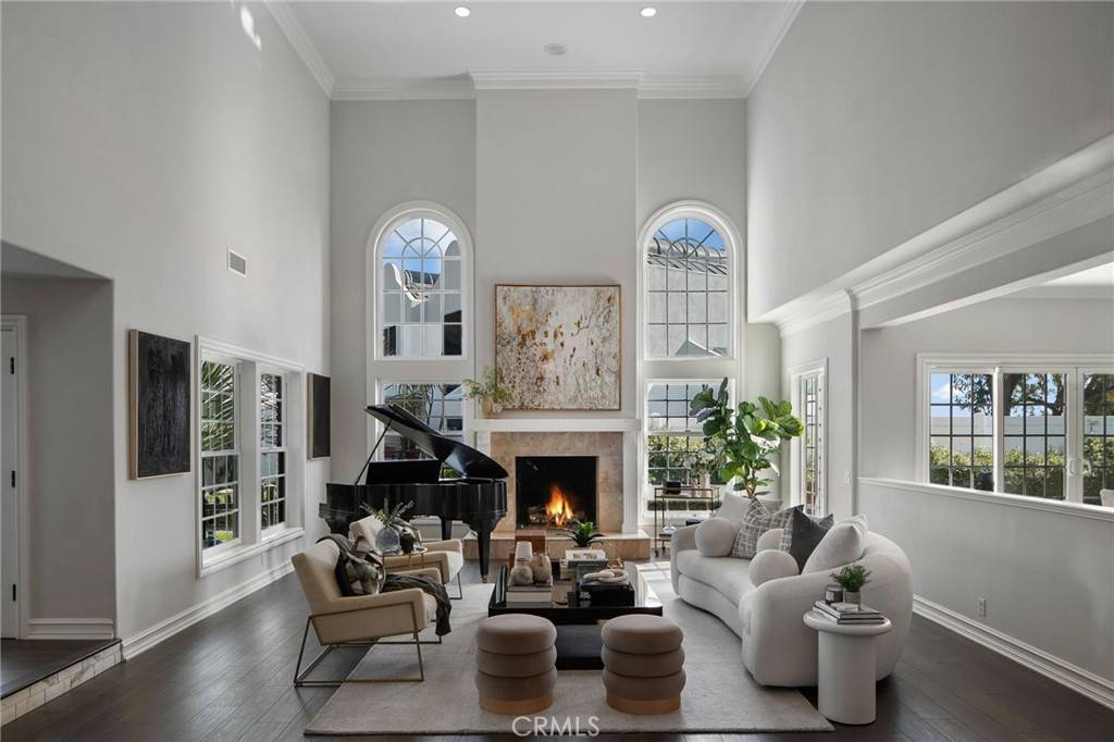 Newport Beach, CA 92660,5 Hillsborough