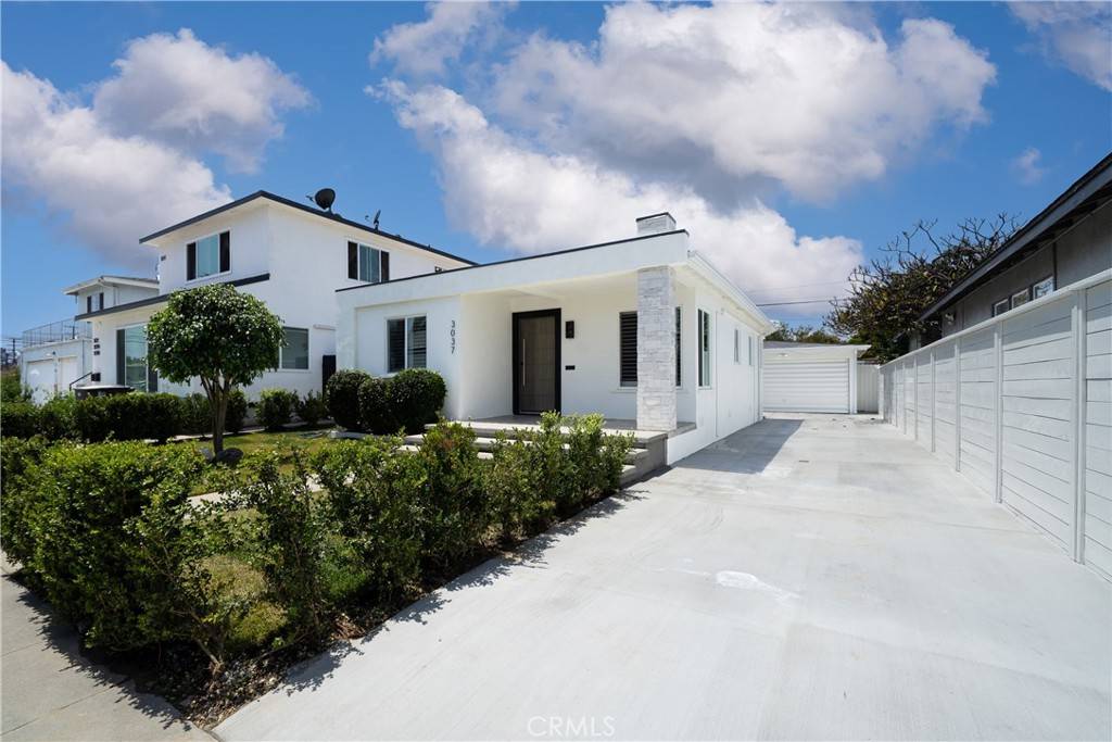 Long Beach, CA 90806,3037 Pacific AVE