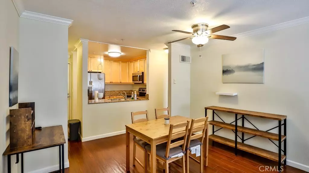 San Diego, CA 92122,8889 Caminito Plaza Centro #7128