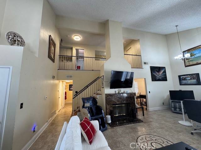 Huntington Park, CA 90255,6033 Templeton ST