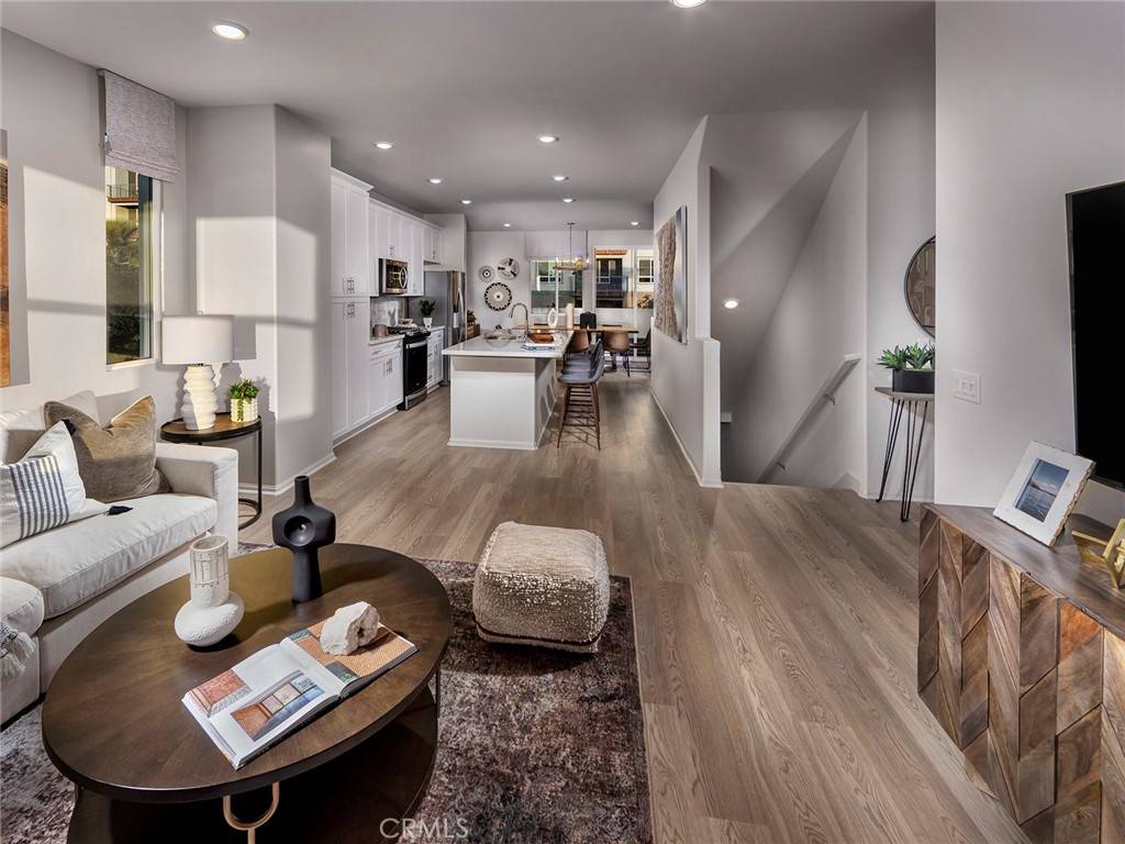 San Marcos, CA 92069,2204 Saltbush DR