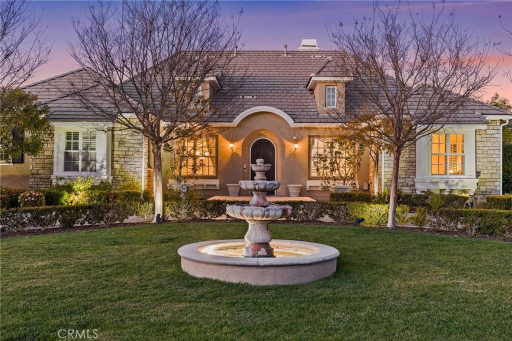 Yorba Linda, CA 92886,19103 Green Oaks RD