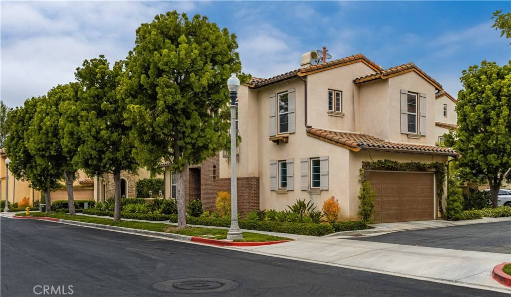 235 Tall Oak, Irvine, CA 92603