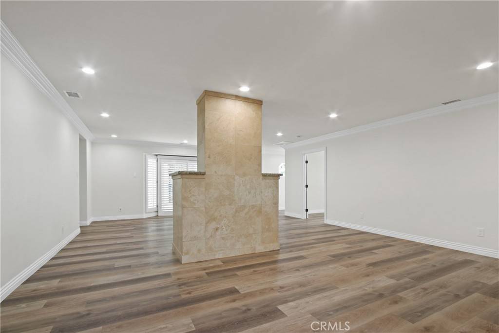 Inglewood, CA 90302,536 Short St
