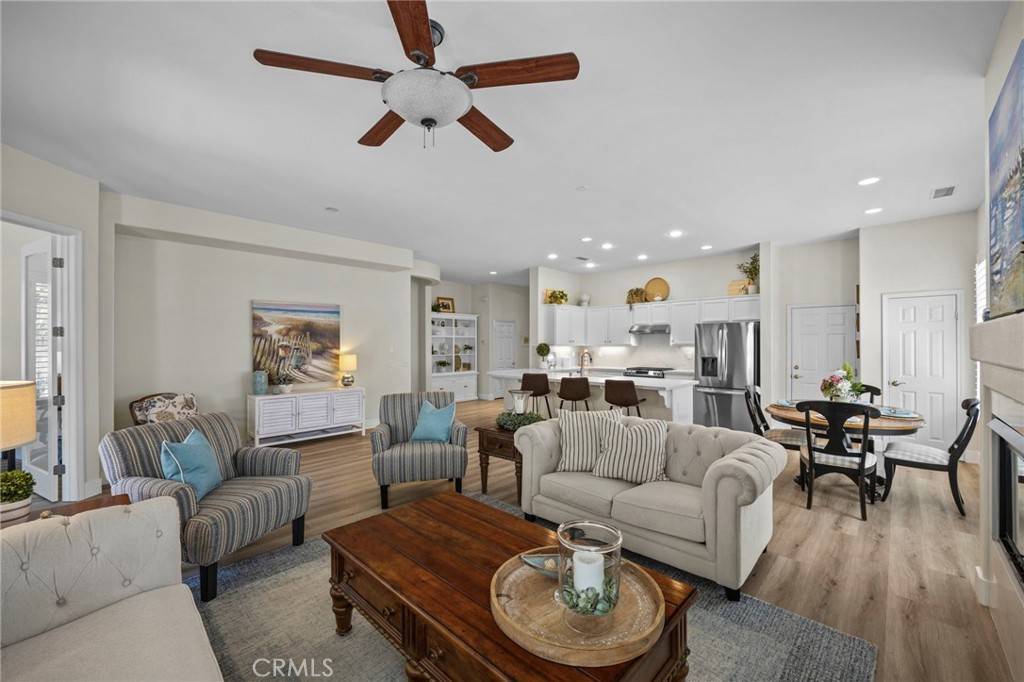 Corona, CA 92883,9121 Wooded Hill DR