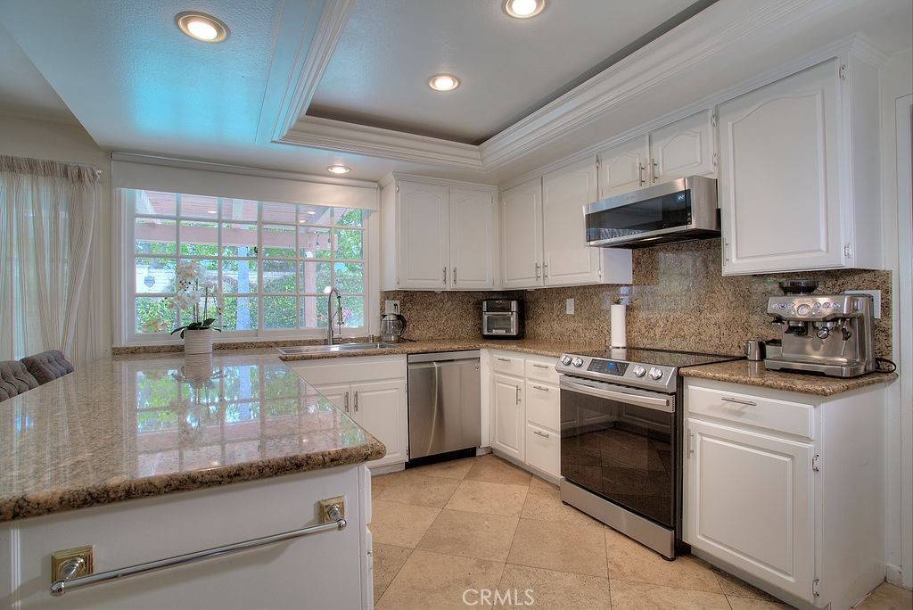 Irvine, CA 92604,15412 Lorraine WAY