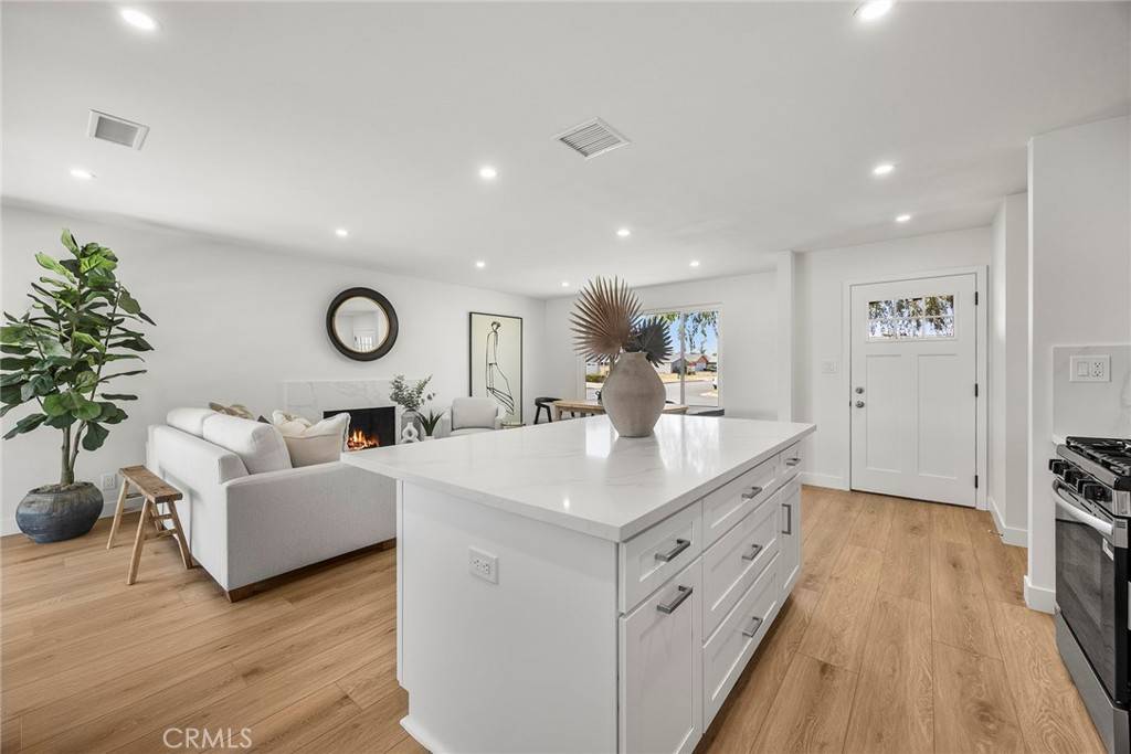 Buena Park, CA 90620,6724 San Bruno DR