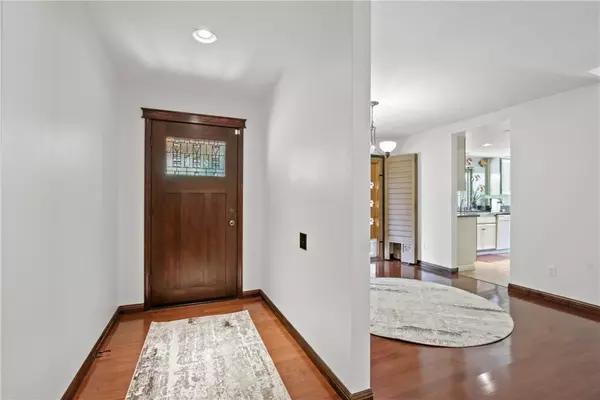 Lake Forest, CA 92679,19095 Woodland WAY
