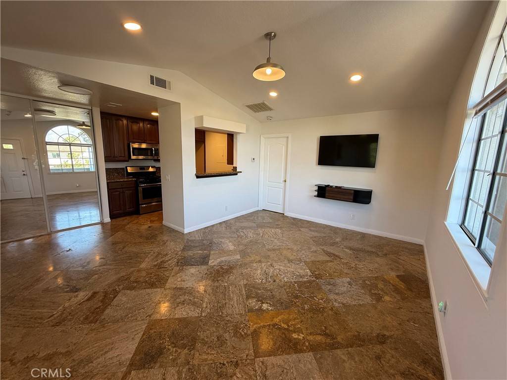 Rancho Santa Margarita, CA 92688,31 Via Cresta