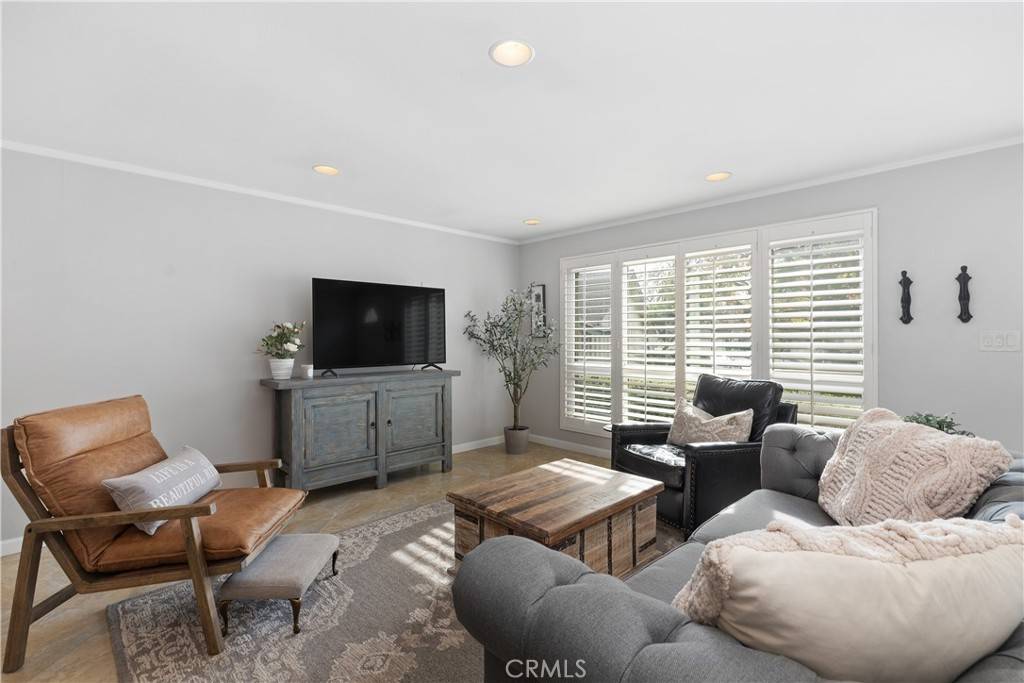Yorba Linda, CA 92886,17861 Linda DR #12