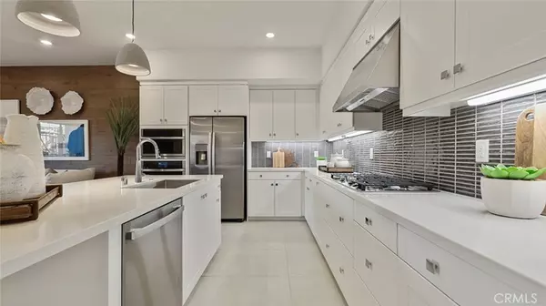Irvine, CA 92618,567 Mulligan