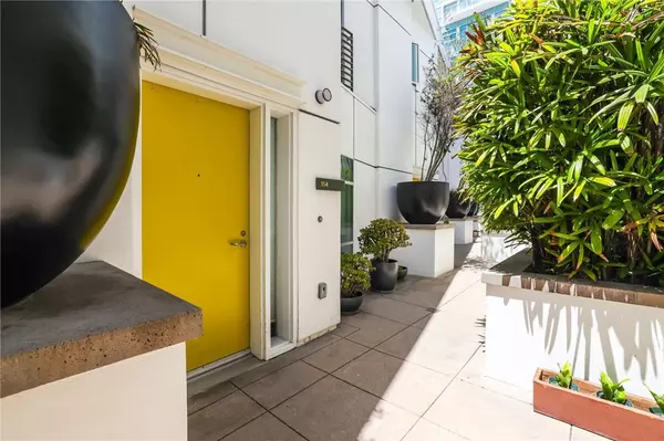 Marina Del Rey, CA 90292,3119 Via Dolce #114
