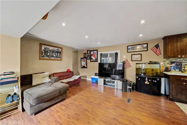 Fontana, CA 92336,17333 Valley BLVD #103