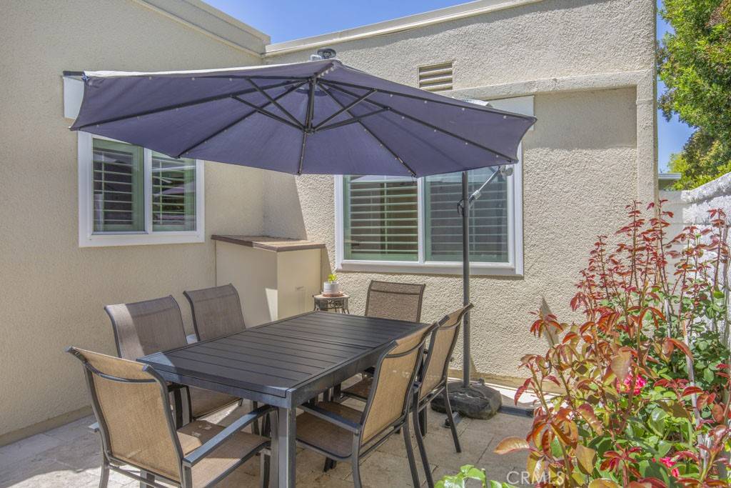 Laguna Woods, CA 92637,2092 Ronda Granada #C