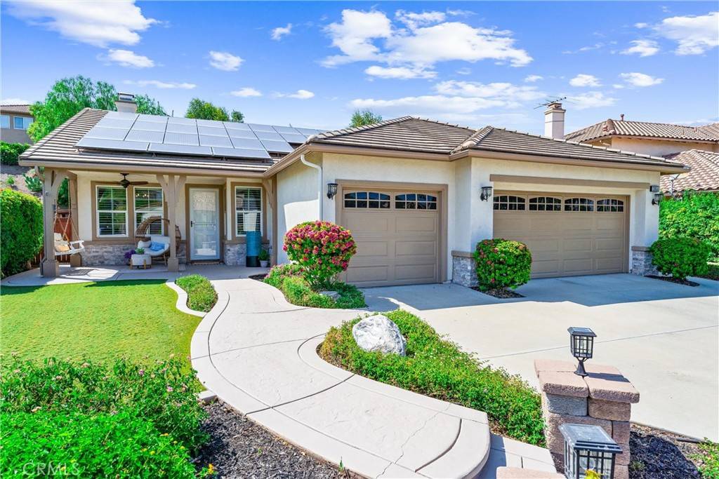 Corona, CA 92883,23655 Aquacate RD