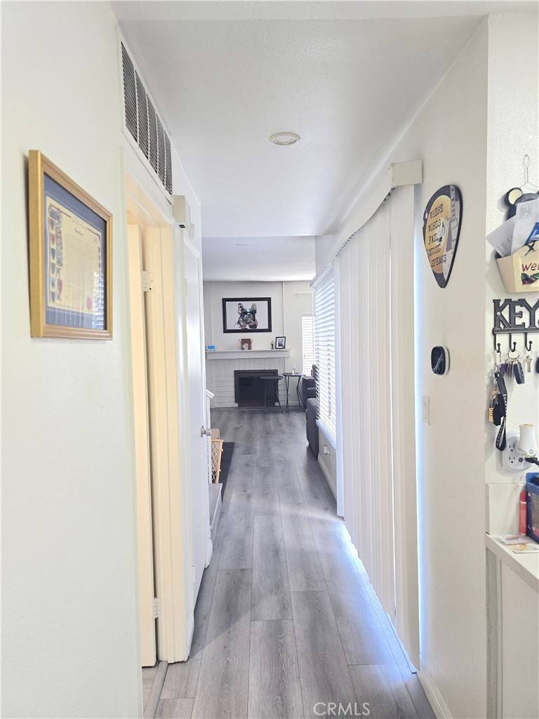 Cypress, CA 90630,9738 Walker ST #1