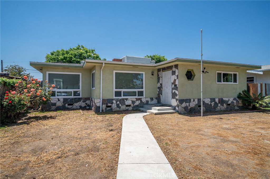 Anaheim, CA 92805,897 S Lemon ST