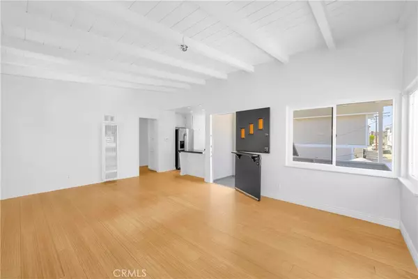 Newport Beach, CA 92663,3608 Park Lane #B