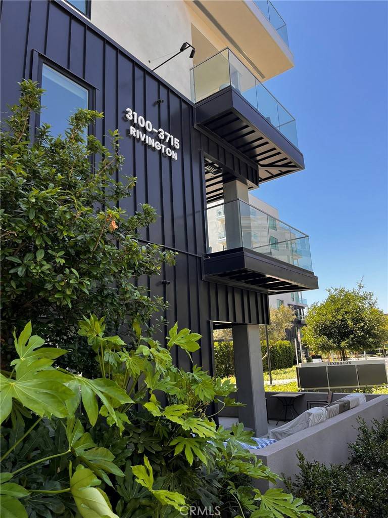 Irvine, CA 92612,3609 Rivington