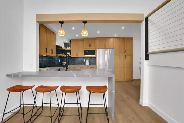 Irvine, CA 92604,64 Sandpiper #28