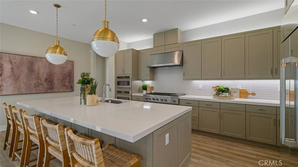 29468 Corte Halcon, Valencia, CA 91354