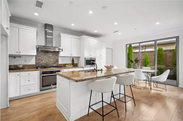 Irvine, CA 92620,156 Barrow